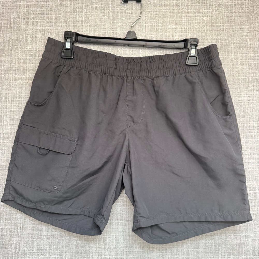 Columbia Omni-Shade Kestrel Trail Hiking Shorts Women’s Size M – Charcoal Gray